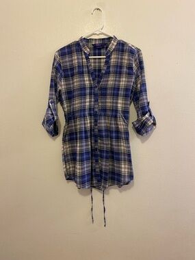 Miley Cyrus & Max Azria Blue Plaid Button-Up Shirt
